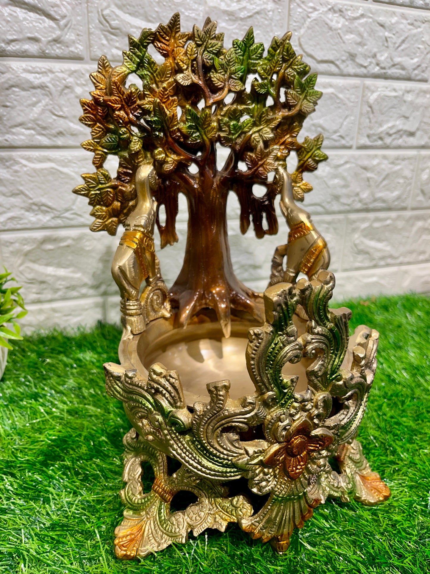 Urli with Kalpavriksha Tree