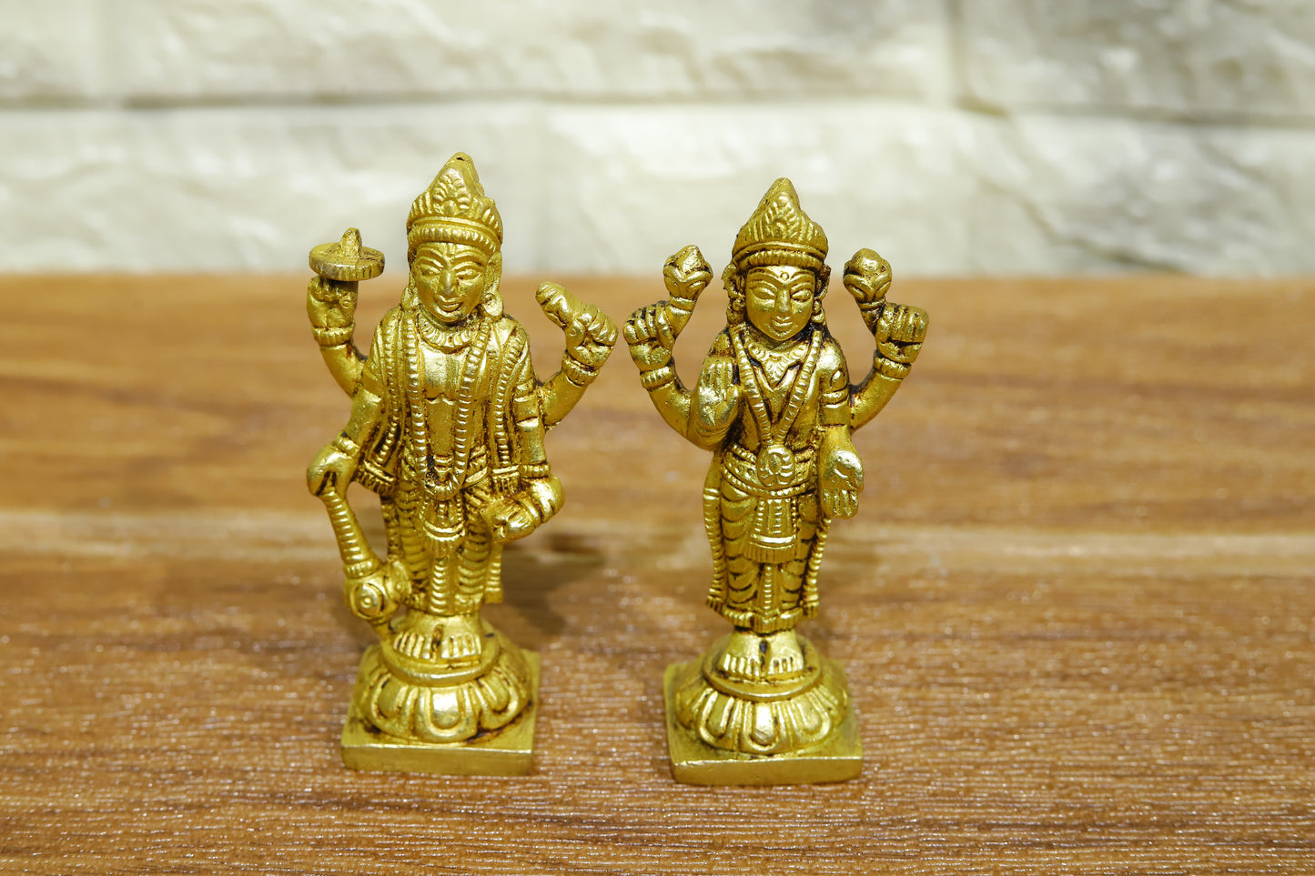 Brass Lord Vishnu Parvati