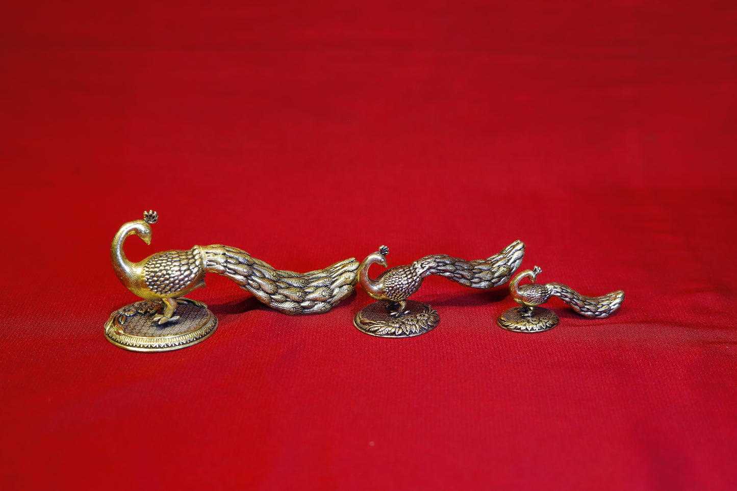 Superfine Brass Peacock Decor