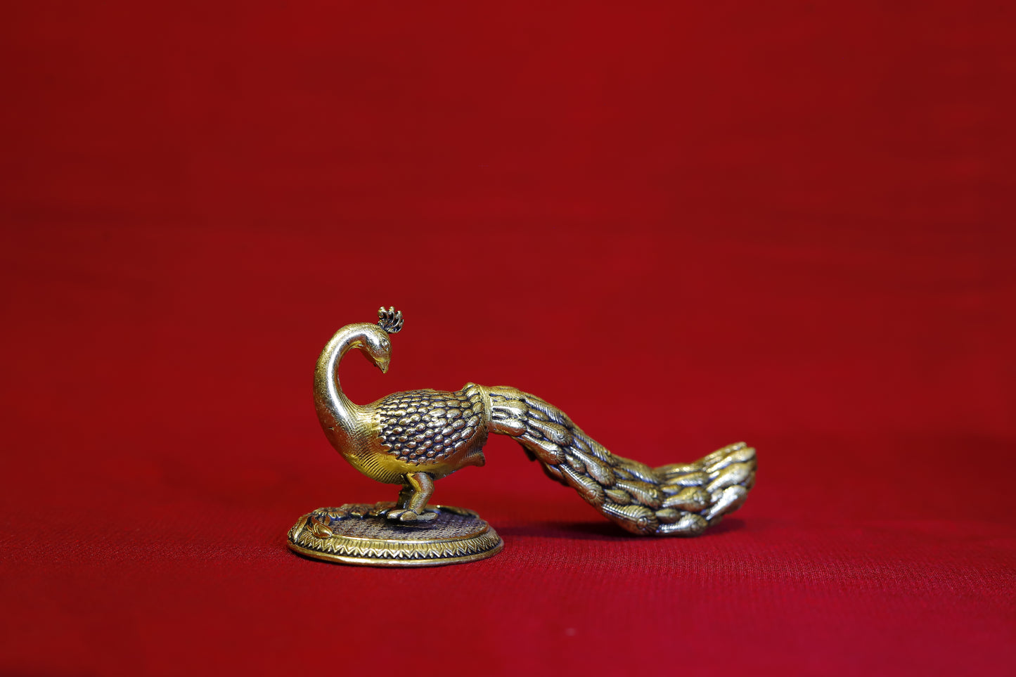 Superfine Brass Peacock Decor