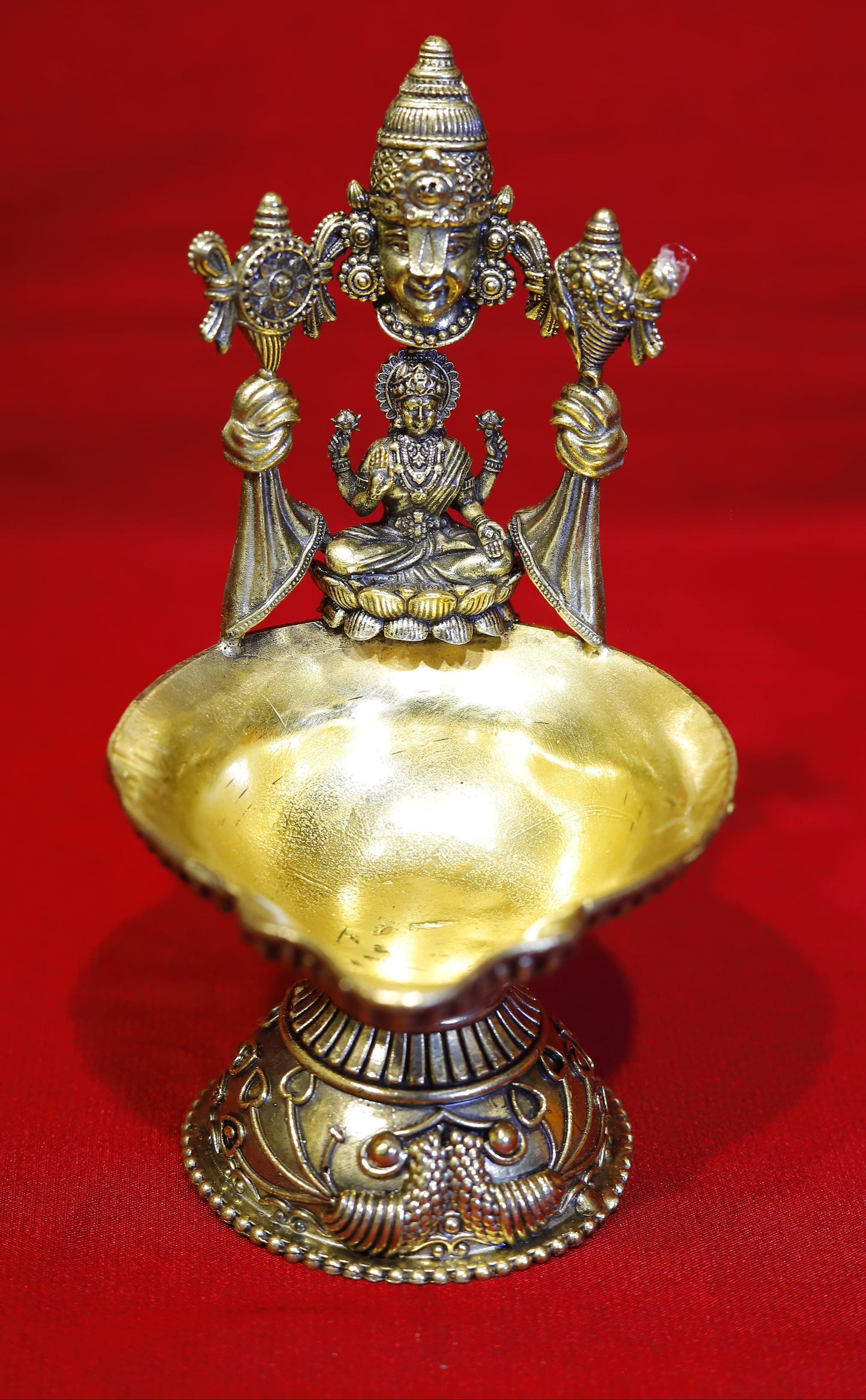 Superfine Brass Tirupati Balaji with Lakshmi Diya